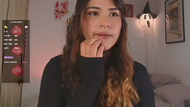 Snapshot of mmycaliope chatting on October 24, 2025, 10:28 pm mmycaliope online show from October 24, 2025, 10:28 pm