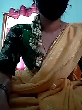 Snapshot of Laddupilla-telugu chatting on June 29, 2026, 9:37 am Laddupilla-telugu online show from June 29, 2026, 9:37 am