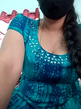 Snapshot of Laddupilla-telugu chatting on July 1, 2026, 9:33 am Laddupilla-telugu online show from July 1, 2026, 9:33 am