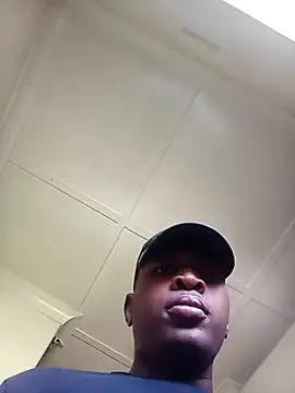 bosszonke123 online show from February 22, 2025, 11:13 am