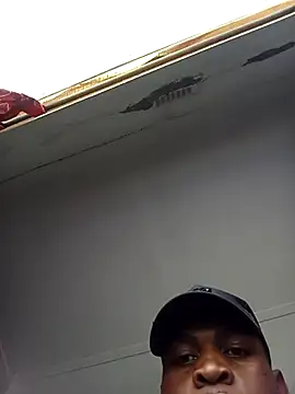 bosszonke123 online show from February 26, 2025, 2:03 pm