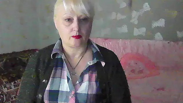 Snapshot of NikolinaBounty chatting on February 16, 2025, 3:59 pm NikolinaBounty online show from February 16, 2025, 3:59 pm
