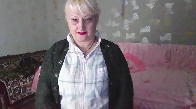 Snapshot of NikolinaBounty chatting on February 16, 2025, 9:48 pm NikolinaBounty online show from February 16, 2025, 9:48 pm