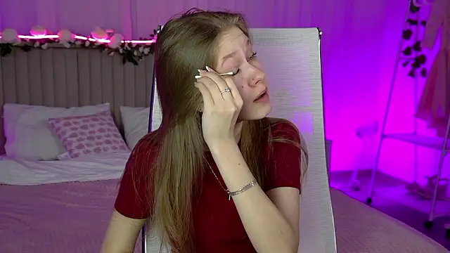 EveMundie online show from March 23, 2026, 9:35 am