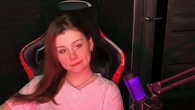 baby Milaaaaaaa online show from February 25, 2025, 11:22 pm