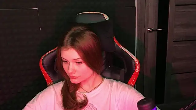 baby Milaaaaaaa online show from February 27, 2025, 7:58 pm