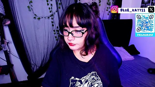 blue katt online show from May 19, 2026, 2:40 am