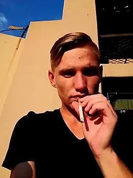 Ruanie online show from April 16, 2026, 2:51 pm