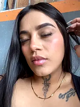 Emily sharlot online show from October 17, 2025, 5:59 pm