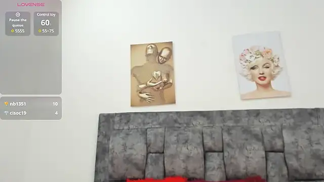 Snapshot of Chloe_diamondss chatting on March 12, 2025, 7:13 am Chloe diamondss online show from March 12, 2025, 7:13 am