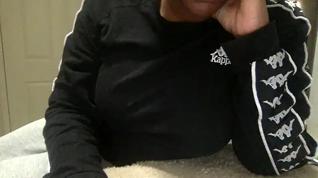 Snapshot of icedcoffeex chatting on January 10, 2026, 8:21 pm icedcoffeex online show from January 10, 2026, 8:21 pm