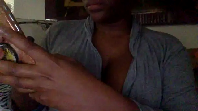 Snapshot of icedcoffeex chatting on March 3, 2026, 8:48 pm icedcoffeex online show from March 3, 2026, 8:48 pm