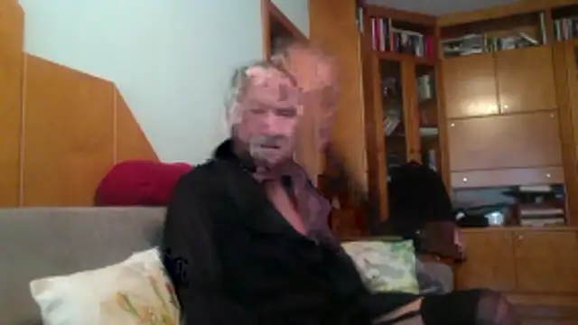 HMStraps01 online show from January 12, 2026, 10:09 am