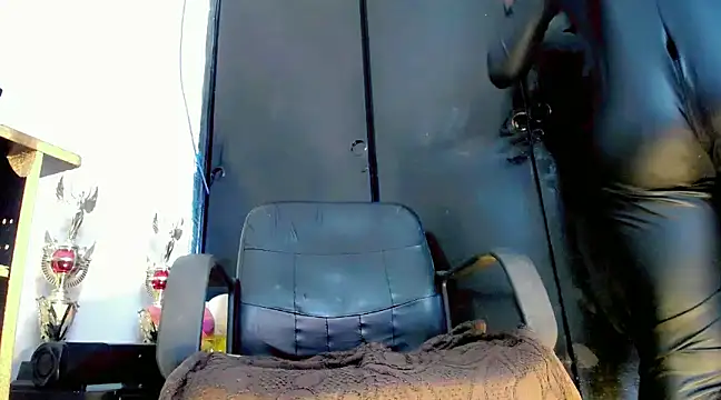 Iris Gill online show from February 15, 2025, 3:50 pm