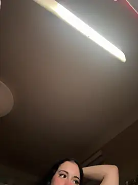 sexymelli18 online show from March 13, 2026, 6:47 pm