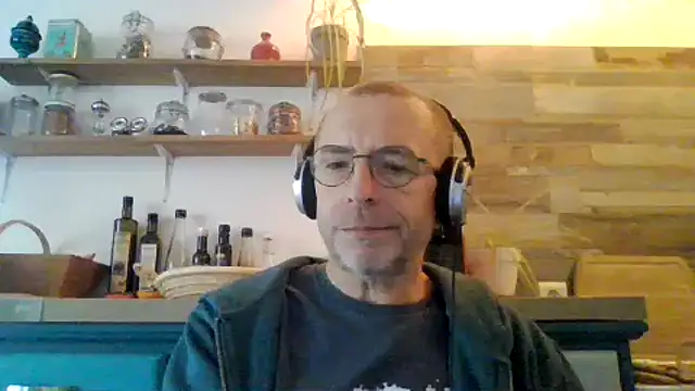 Xavspank2 online show from October 8, 2025, 9:51 am