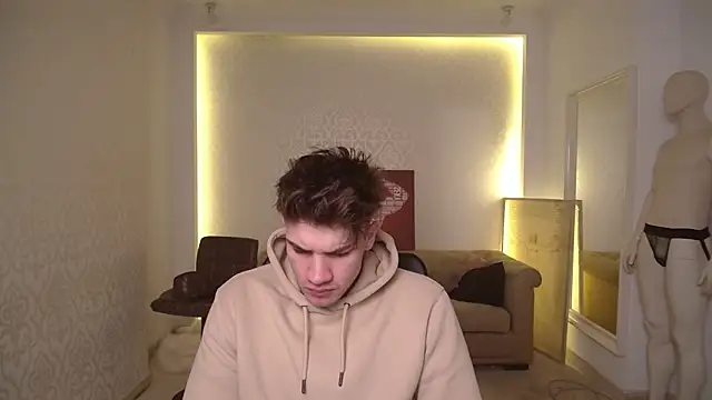 MaxKaiden online show from February 27, 2025, 5:45 am