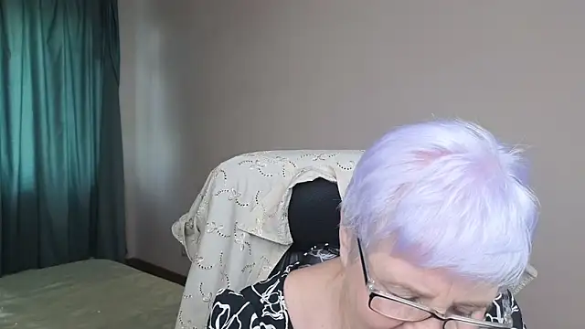 Snapshot of Sandra_Snowflake chatting on March 15, 2025, 4:46 am Sandra Snowflake online show from March 15, 2025, 4:46 am