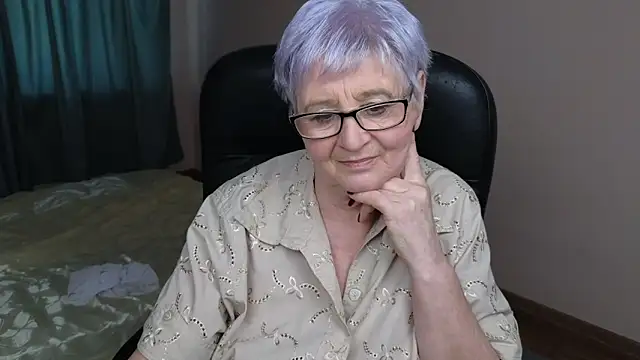 Snapshot of Sandra_Snowflake chatting on March 21, 2025, 10:39 am Sandra Snowflake online show from March 21, 2025, 10:39 am