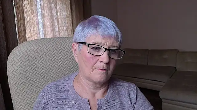 Snapshot of Sandra_Snowflake chatting on September 17, 2025, 11:23 am Sandra Snowflake online show from September 17, 2025, 11:23 am