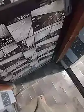 desi pb02 online show from February 18, 2025, 6:04 pm