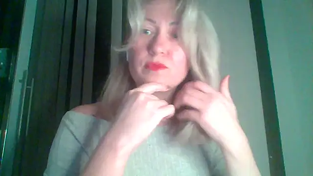 Mary888x online show from February 26, 2025, 5:17 pm