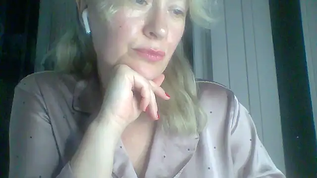 Mary888x online show from March 10, 2025, 5:50 pm