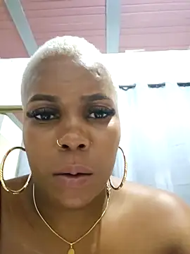 DashaSousaa online show from March 19, 2026, 4:05 am