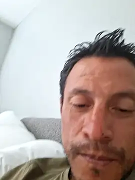 salchichon 69 online show from April 29, 2026, 8:48 pm