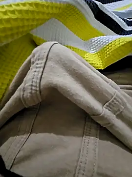 skiciyunis online show from September 24, 2025, 9:07 pm