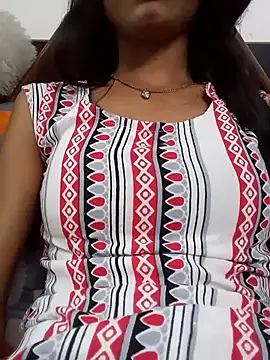 yourslady  online show from October 6, 2025, 11:18 am