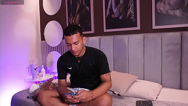 Rafa2004Cruz online show from March 31, 2026, 12:49 pm