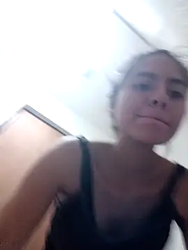 Snapshot of emily_envivo010 chatting on February 22, 2025, 9:37 pm emily envivo010 online show from February 22, 2025, 9:37 pm