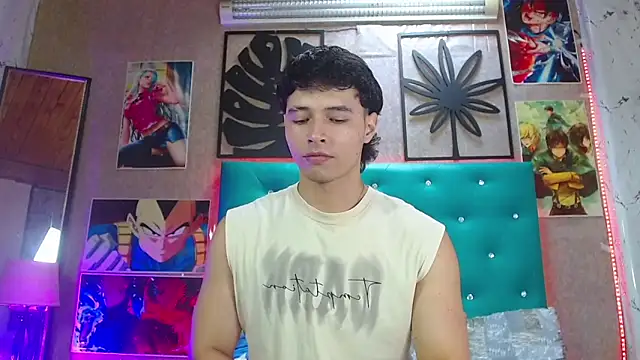 LiamAndrewzz online show from October 18, 2025, 5:35 pm