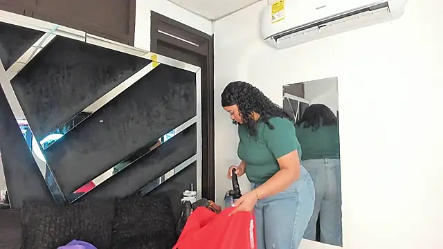 Snapshot of Rubyxht chatting on March 1, 2026, 1:02 pm Rubyxht online show from March 1, 2026, 1:02 pm