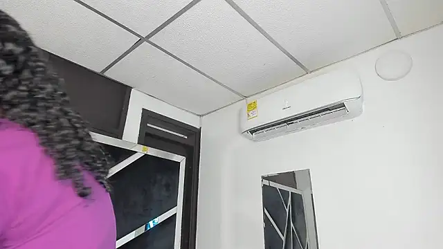 Snapshot of Rubyxht chatting on March 4, 2026, 12:44 pm Rubyxht online show from March 4, 2026, 12:44 pm