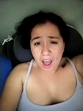 Snapshot of sweetie__annieee chatting on October 21, 2025, 5:08 am sweetie  annieee online show from October 21, 2025, 5:08 am