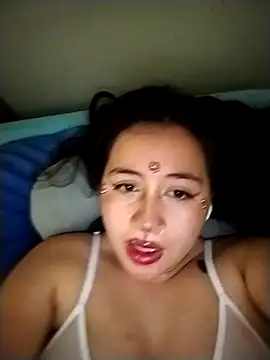 Snapshot of sweetie__annieee chatting on October 29, 2025, 5:53 am sweetie  annieee online show from October 29, 2025, 5:53 am