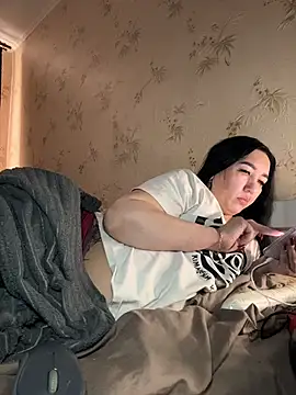 Naughtbaby 2025 online show from February 27, 2026, 1:33 pm