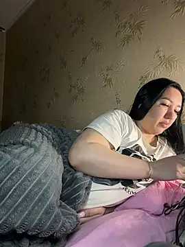 Snapshot of Naughtbaby_2025 chatting on July 13, 2026, 2:03 am Naughtbaby 2025 online show from July 13, 2026, 2:03 am