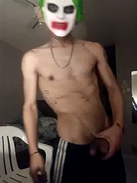 LeonRoots online show from October 18, 2025, 9:21 am