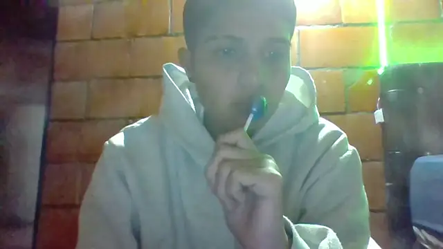 Snapshot of cora-gunn chatting on March 16, 2025, 4:09 am cora-gunn online show from March 16, 2025, 4:09 am