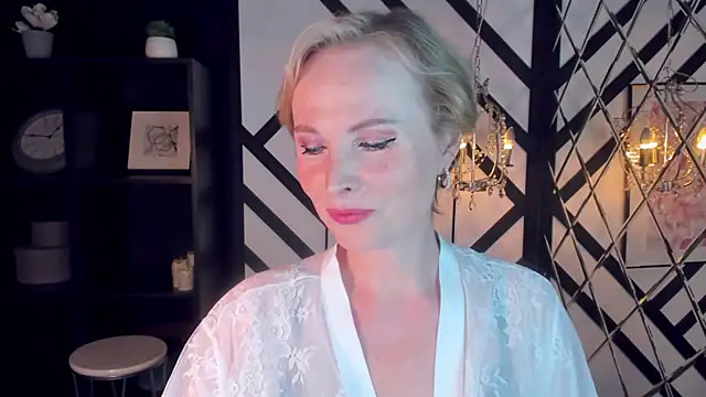 Sandra Kind online show from February 24, 2025, 8:49 am