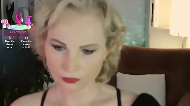 Sandra Kind online show from September 30, 2025, 5:34 am