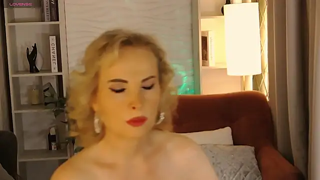 Sandra Kind online show from March 1, 2026, 5:42 am