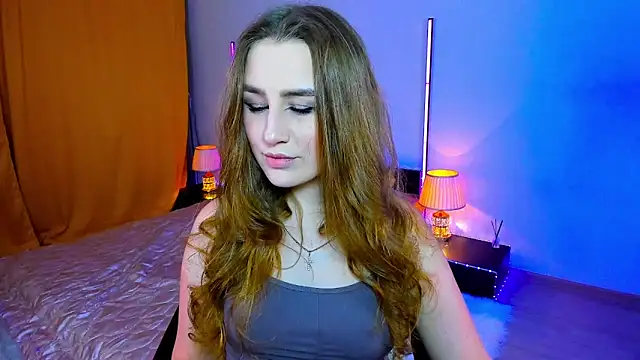 Snapshot of Sofia_beautifuul chatting on May 13, 2026, 2:20 am Sofia beautifuul online show from May 13, 2026, 2:20 am