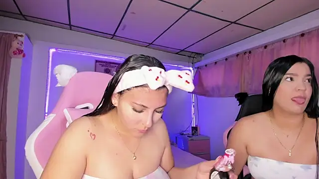 Cristal Smith20 online show from March 6, 2026, 2:13 pm