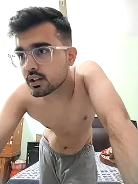 hornypurush online show from December 19, 2025, 10:06 pm