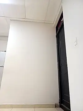 victoria roussee online show from March 12, 2025, 3:29 pm