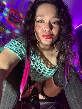 NatashaRex online show from June 19, 2026, 3:11 am